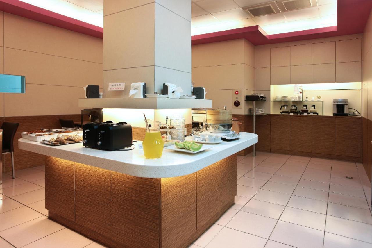 Ying Dai Hotel 타이난 외부 사진
